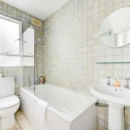 Lovely Fulham 2 Bed Apartment London Exterior photo
