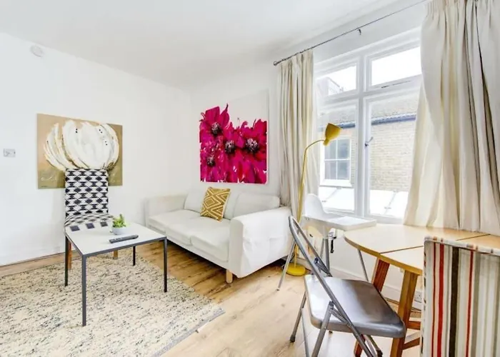 Lovely Fulham 2 Bed Apartment